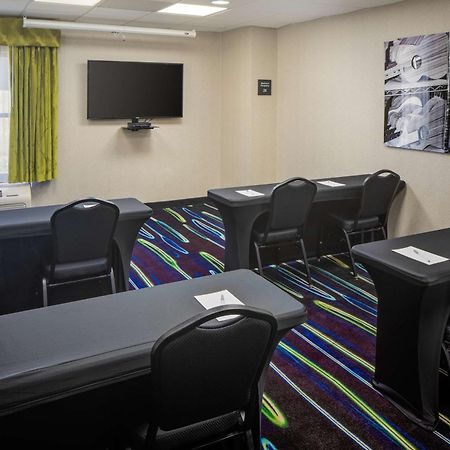 Hampton Inn&Suites Nashville-Airport Eksteriør billede